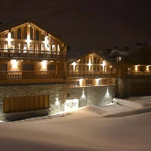 https://mont-blanc-val-disere.hotels-rhonealpes.com